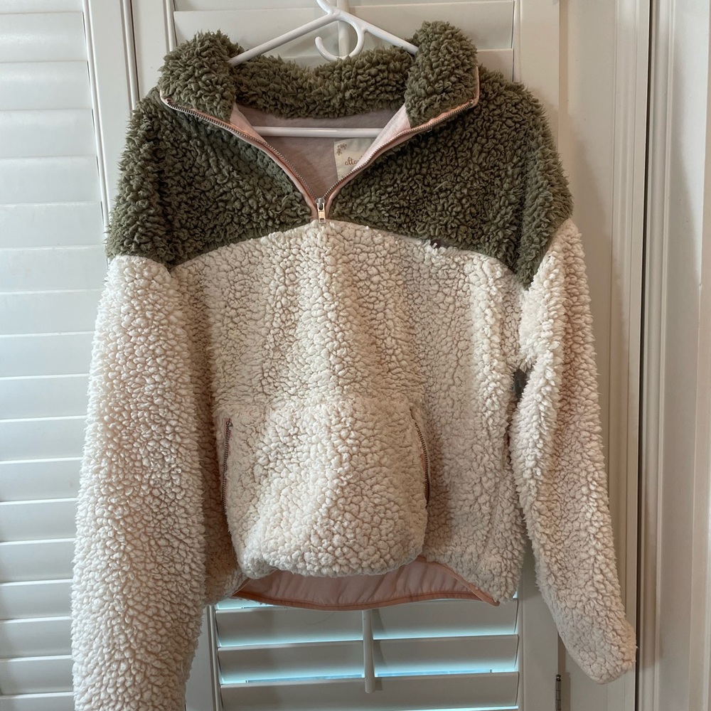 Alter’d State Cozy Green and Cream Sherpa Pullover